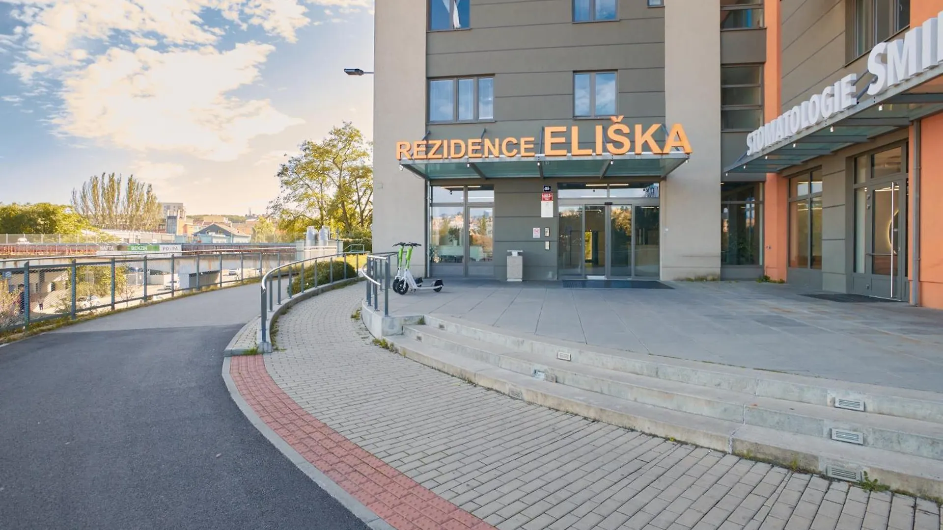 High-Sky O2 Arena Apartment With Garage Parking And Ac Praga República Checa